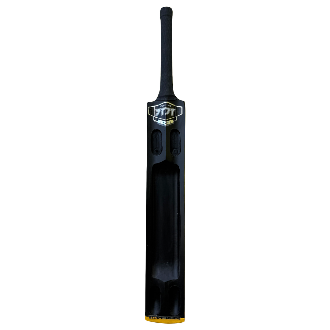 7T7T One Side Hero Edition Red Tennis Bat