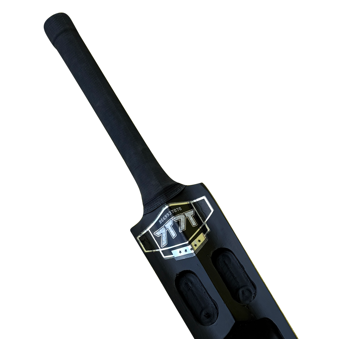 7T7T One Side Hero Edition Red Tennis Bat