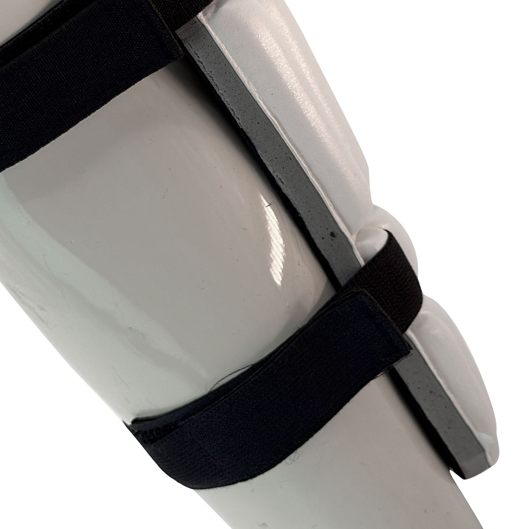 CA Plus Arm Guard - strap detail