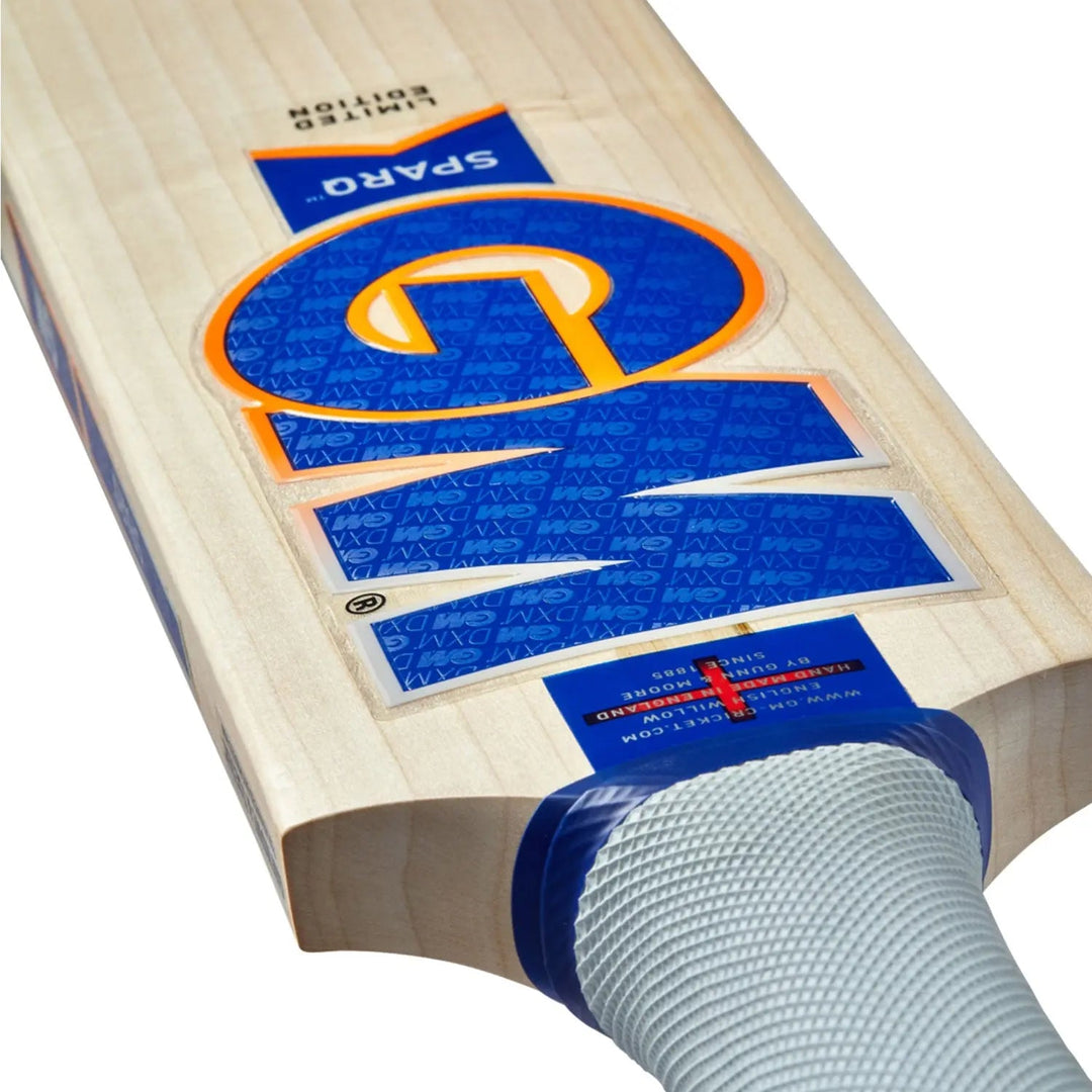 Gunn & Moore Sparq 606 Cricket Bat Gunn and Moore