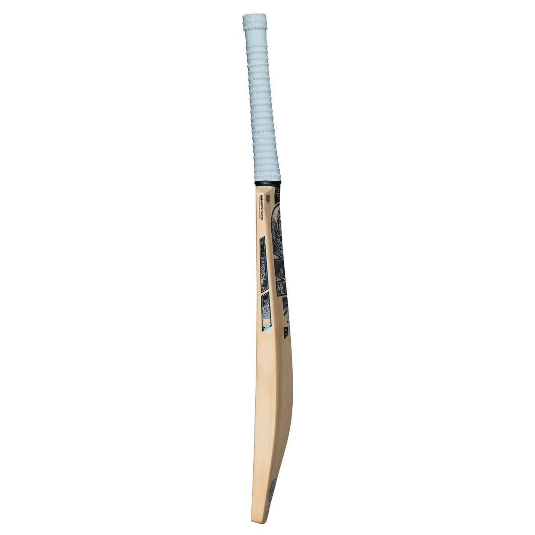 Gunn & Moore Diamond DXM 606 Cricket Bat - side edge view