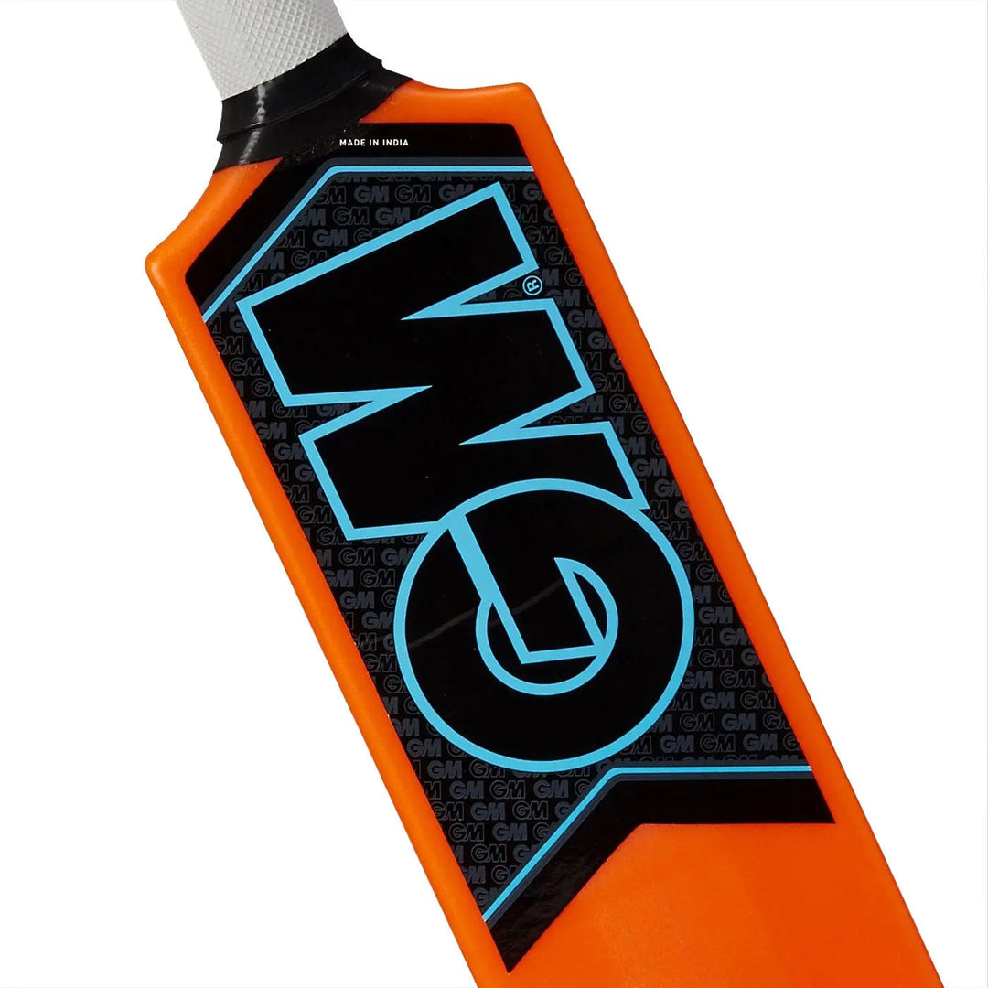 Gunn & Moore Striker Cricket Set Gunn and Moore