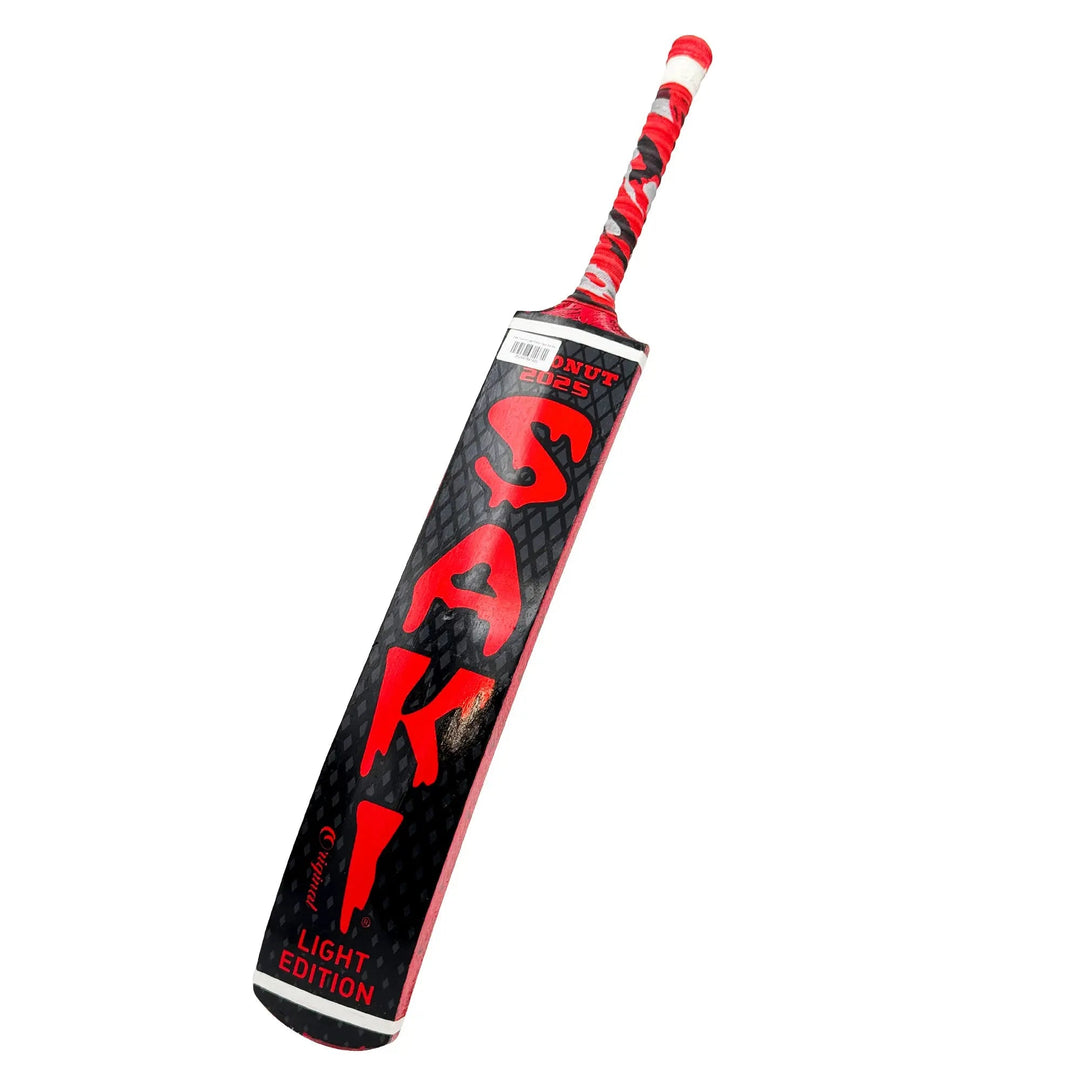 Saki Coconut Light Edition Tape Ball Bat Saki