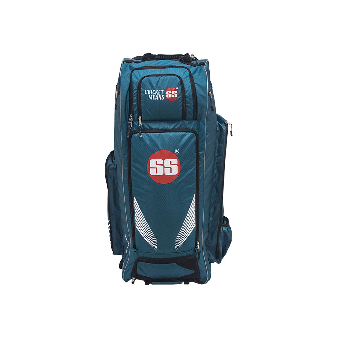 SS VA-900 Wheelie Duffle Bag - compartments